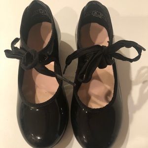 Girls Capezio tap shoes size 11.5 dance